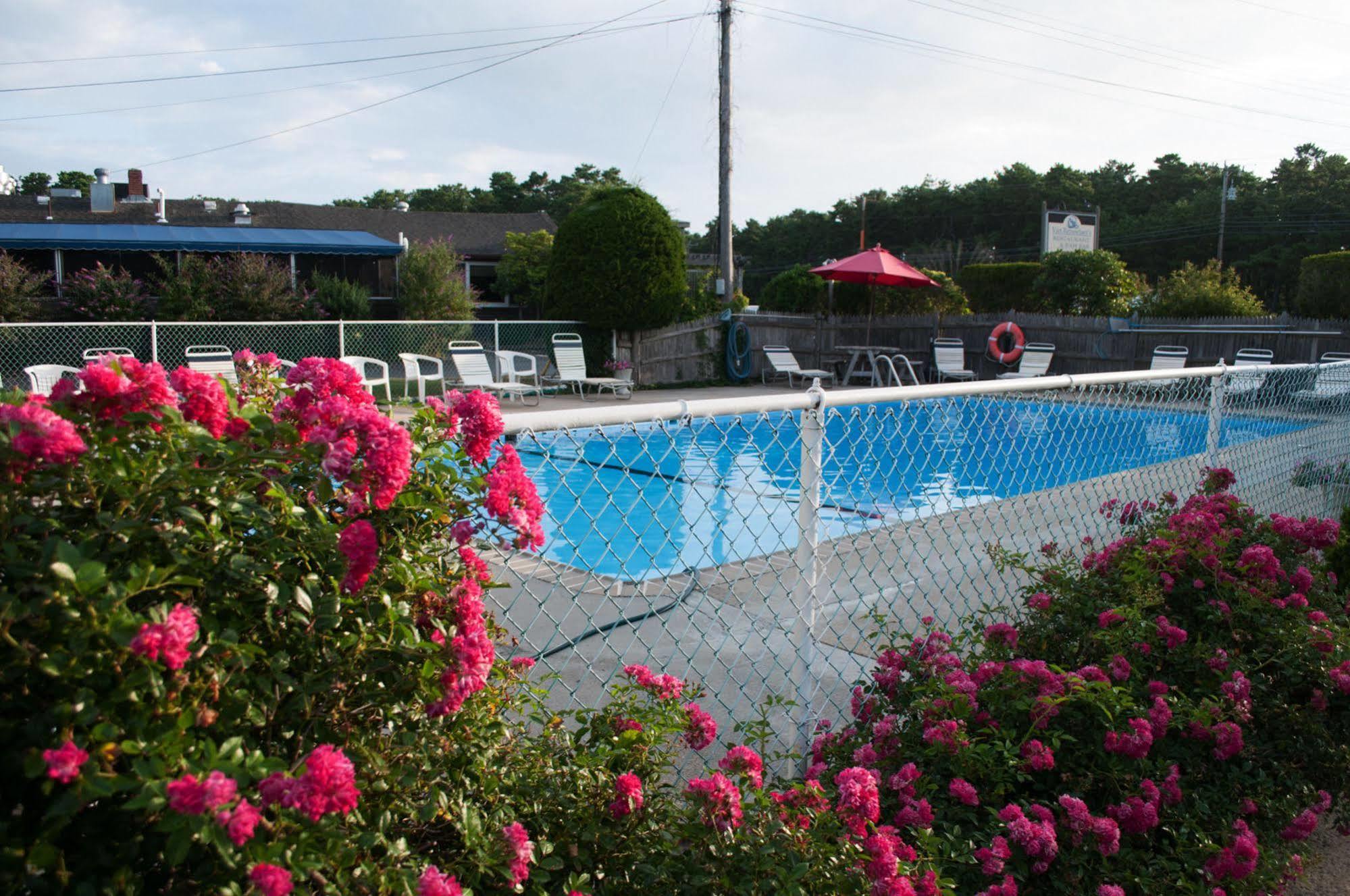 Southfleet Motor Inn Wellfleet Exterior photo